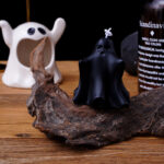 Spooky Halloween Scented Candle - Image 4