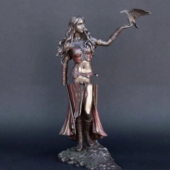 Morrigan Statue Resin Figurine Home Art Decoration Ornament Sculpture Large Size - Image 4